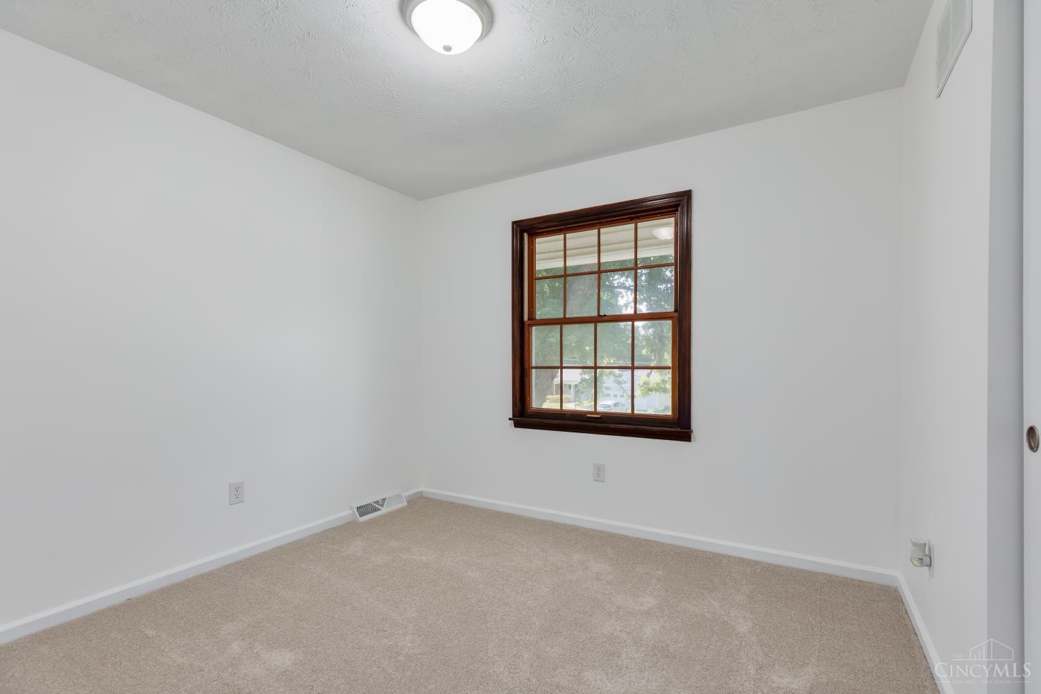 558 Lang Road, Union Twp, OH, 45244 — photo 24
