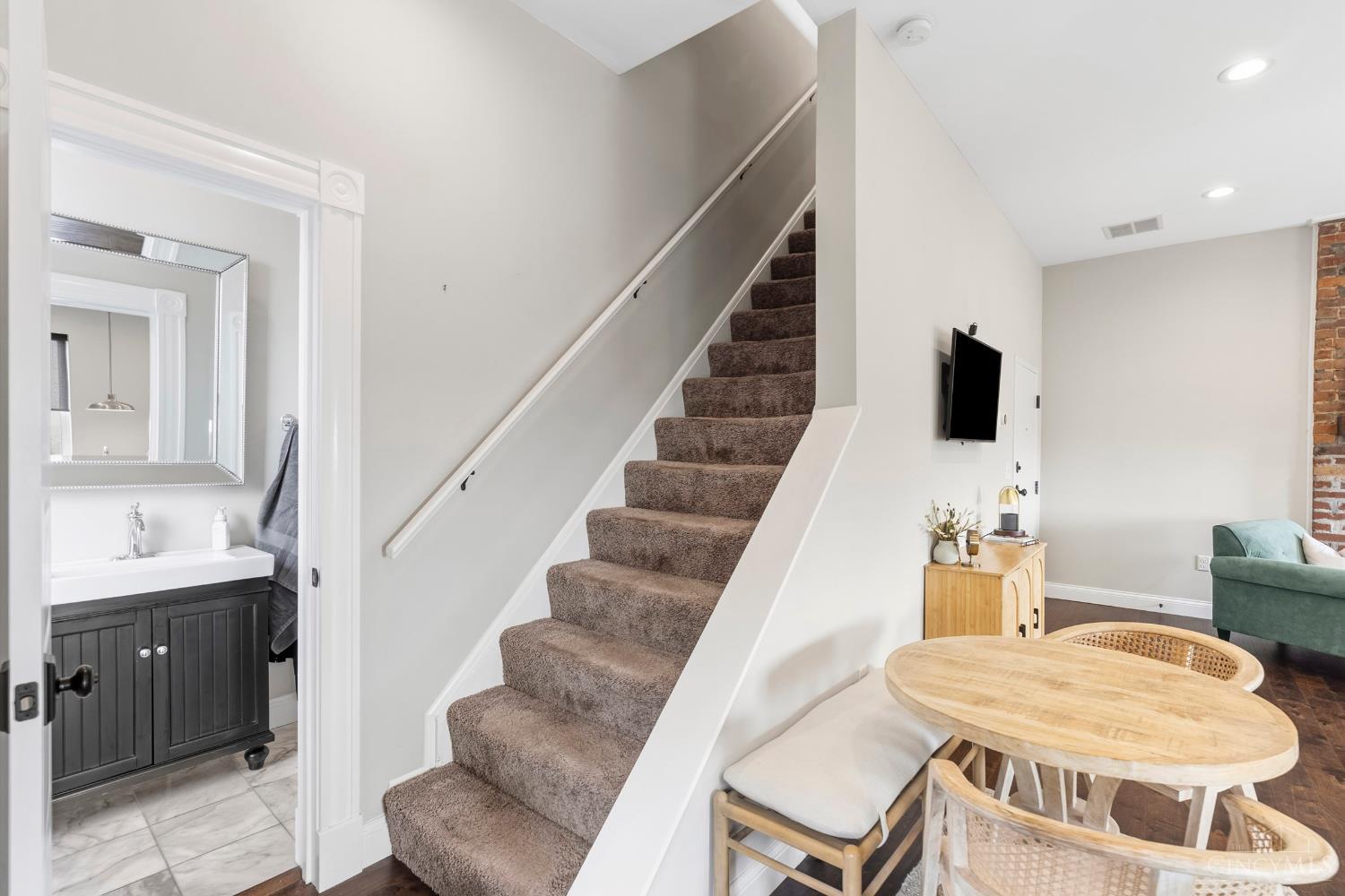 2600 Hackberry Street #E, Cincinnati, OH, 45206 — photo 32