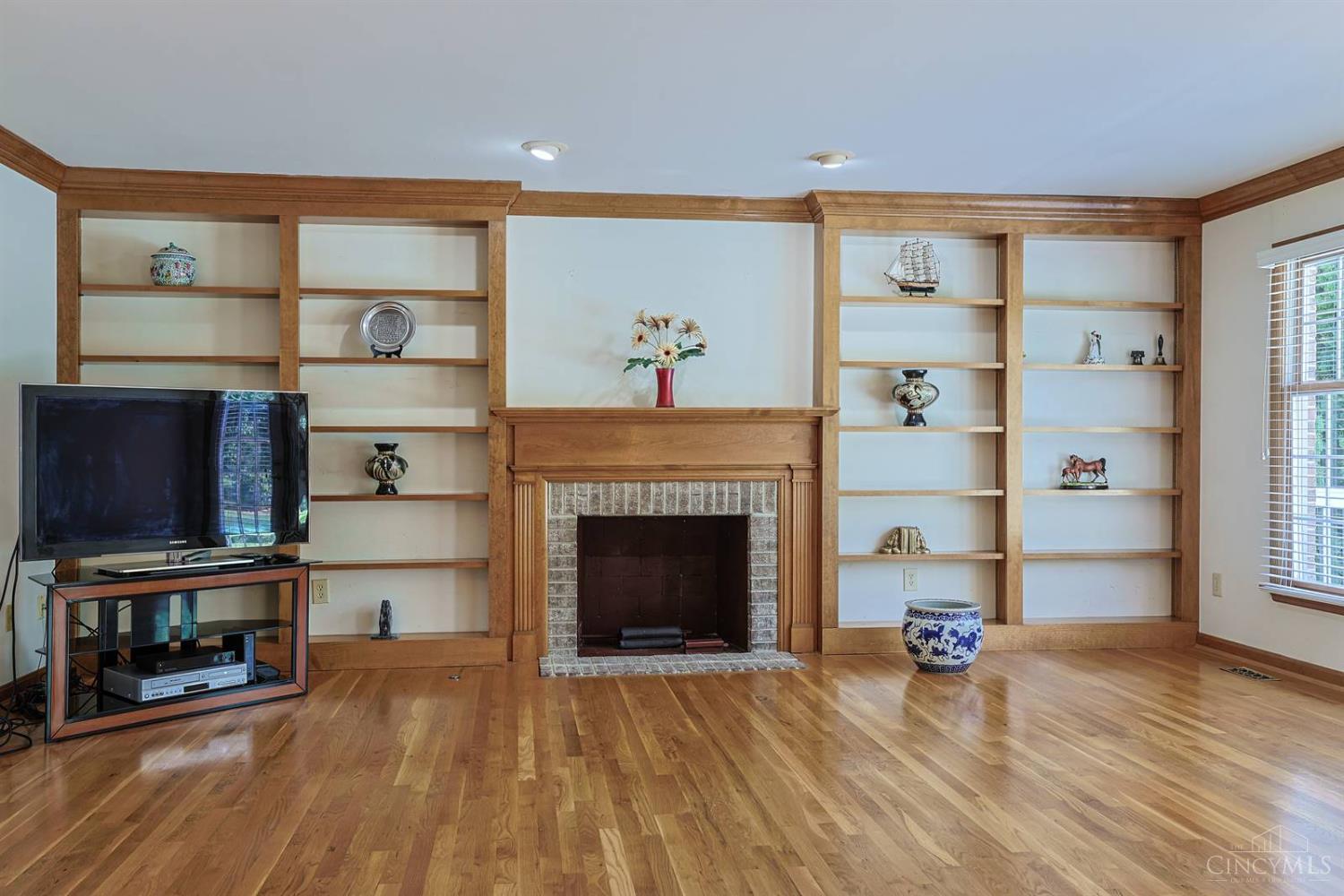 11715 Kemperwoods Drive, Symmes Twp, OH, 45249 — photo 10