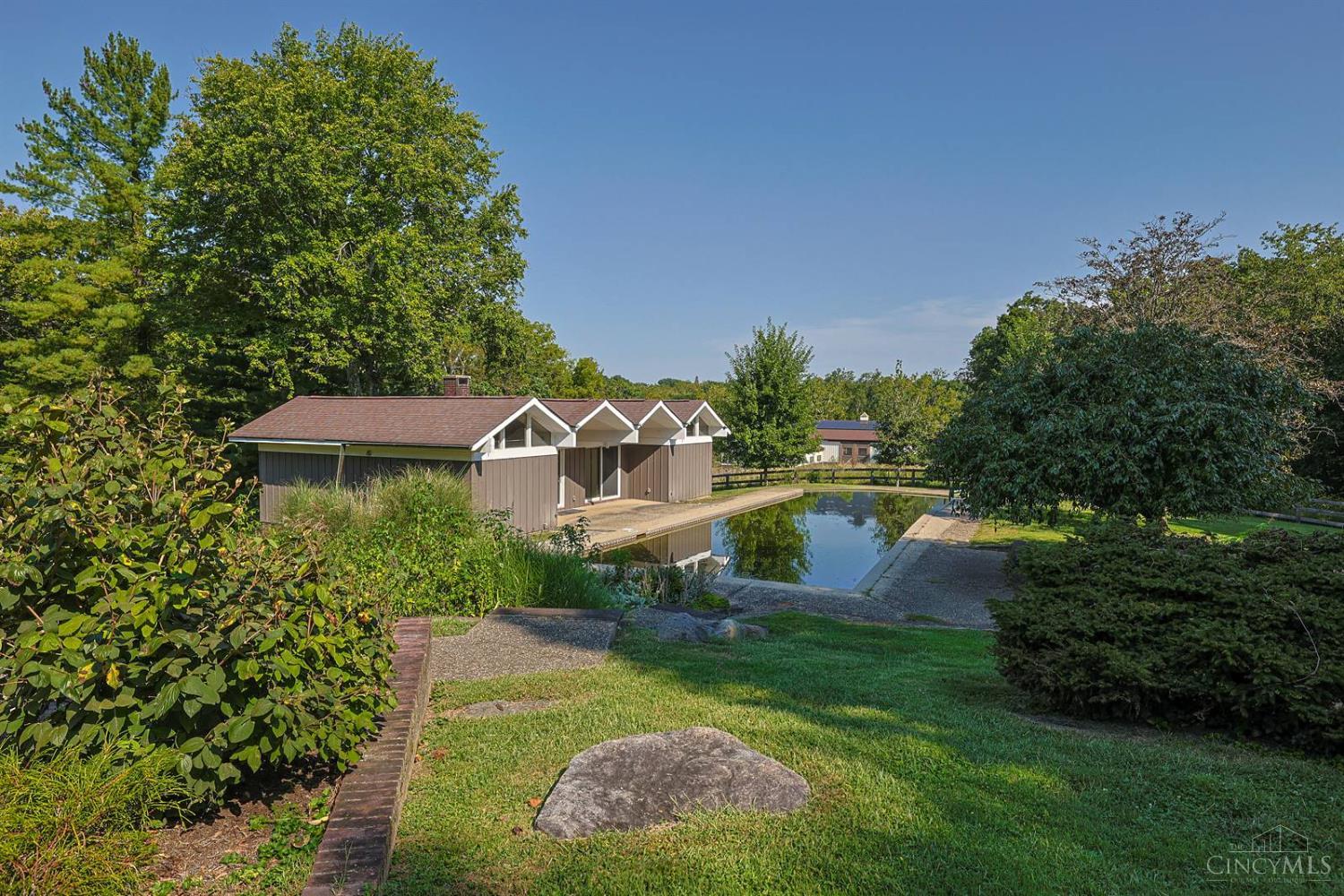 8505 Fox Cub Lane, Indian Hill, OH, 45243 — photo 19
