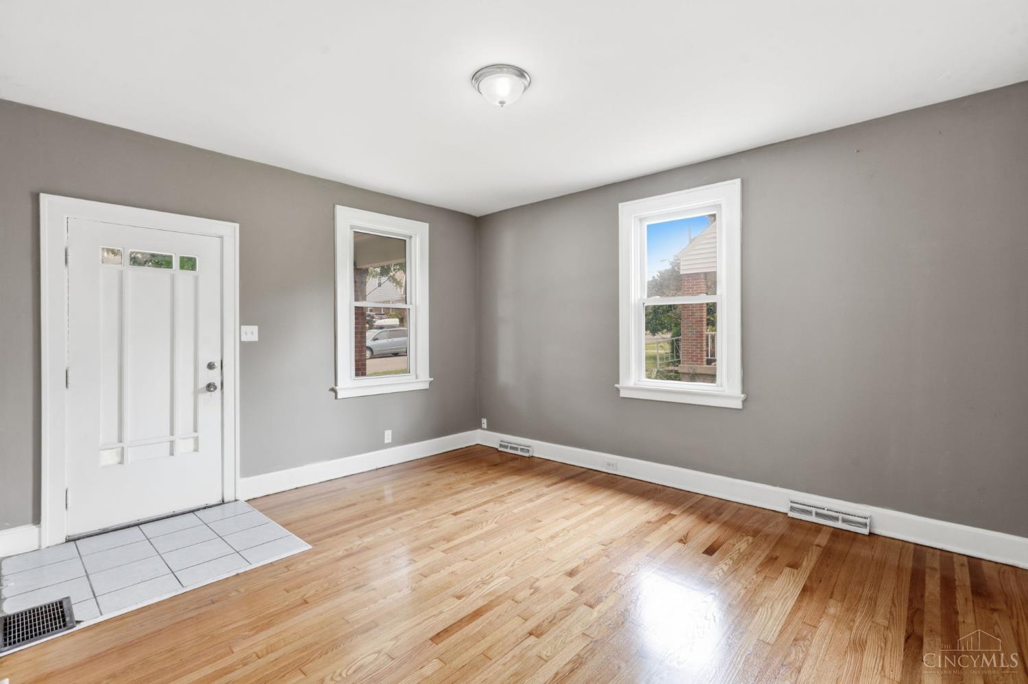 4345 Harding Avenue, Cheviot, OH, 45211 — photo 9