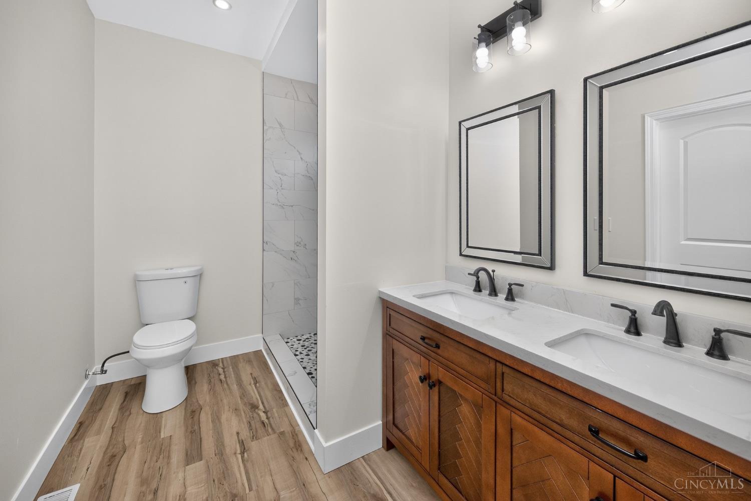 8391 Dimmick Road, West Chester, OH, 45241 — photo 15