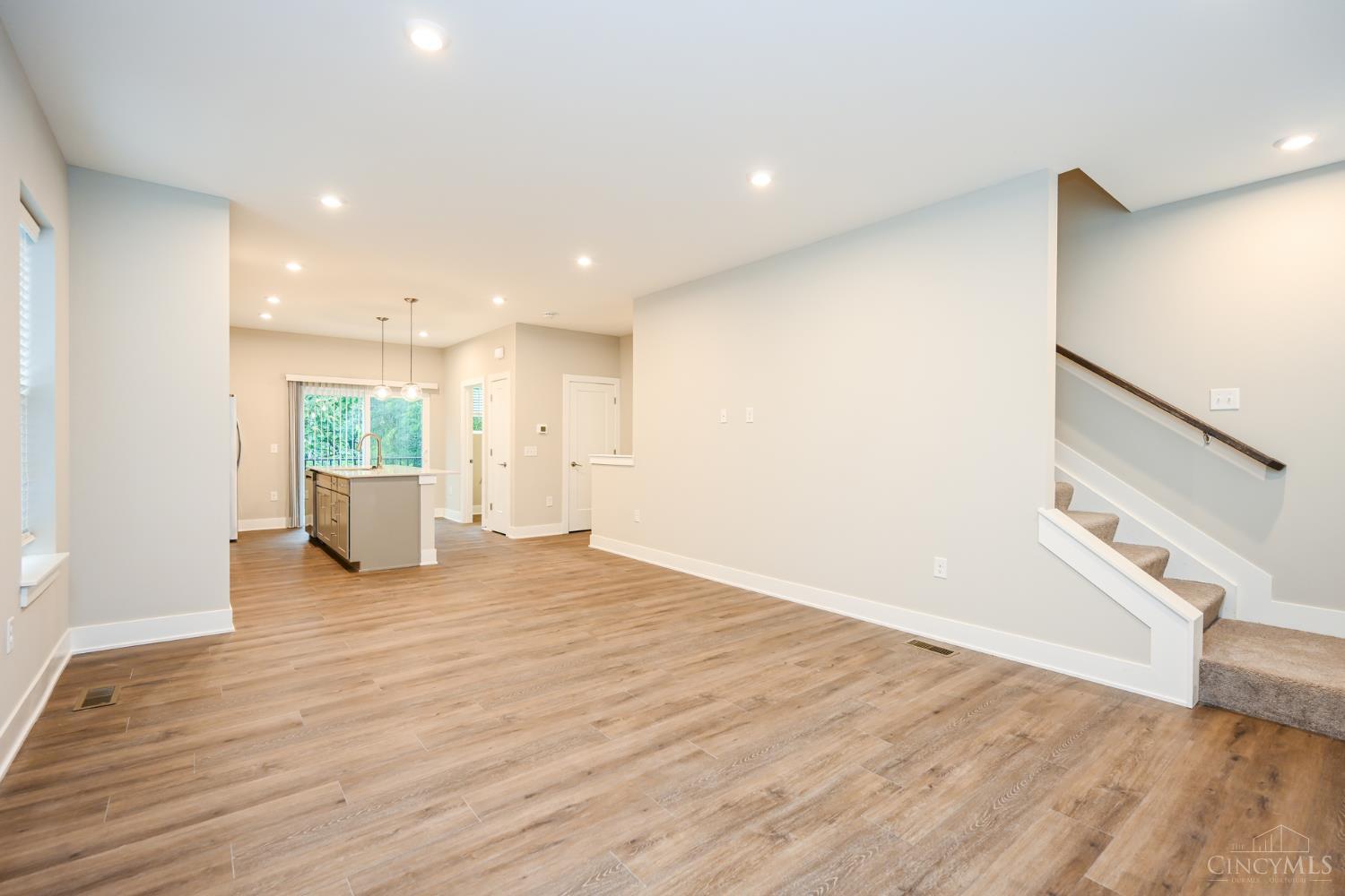 2523 Dix Street, Cincinnati, OH, 45206 — photo 4