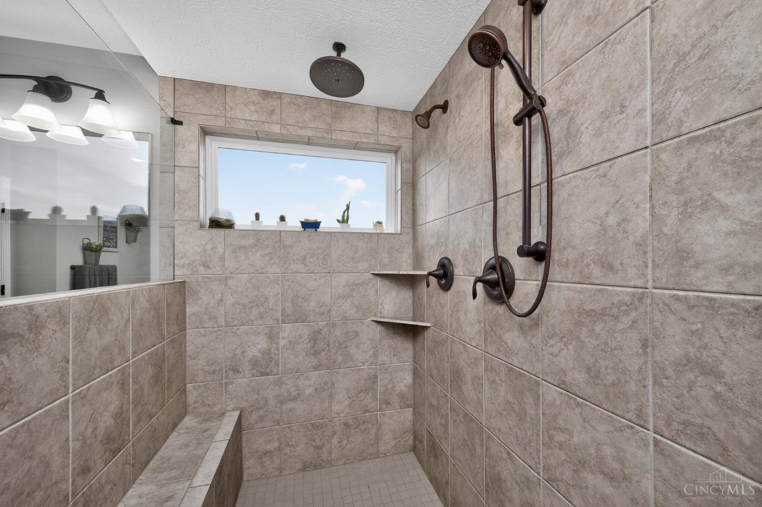 8101 Taffy Drive, West Chester, OH, 45069 — photo 36