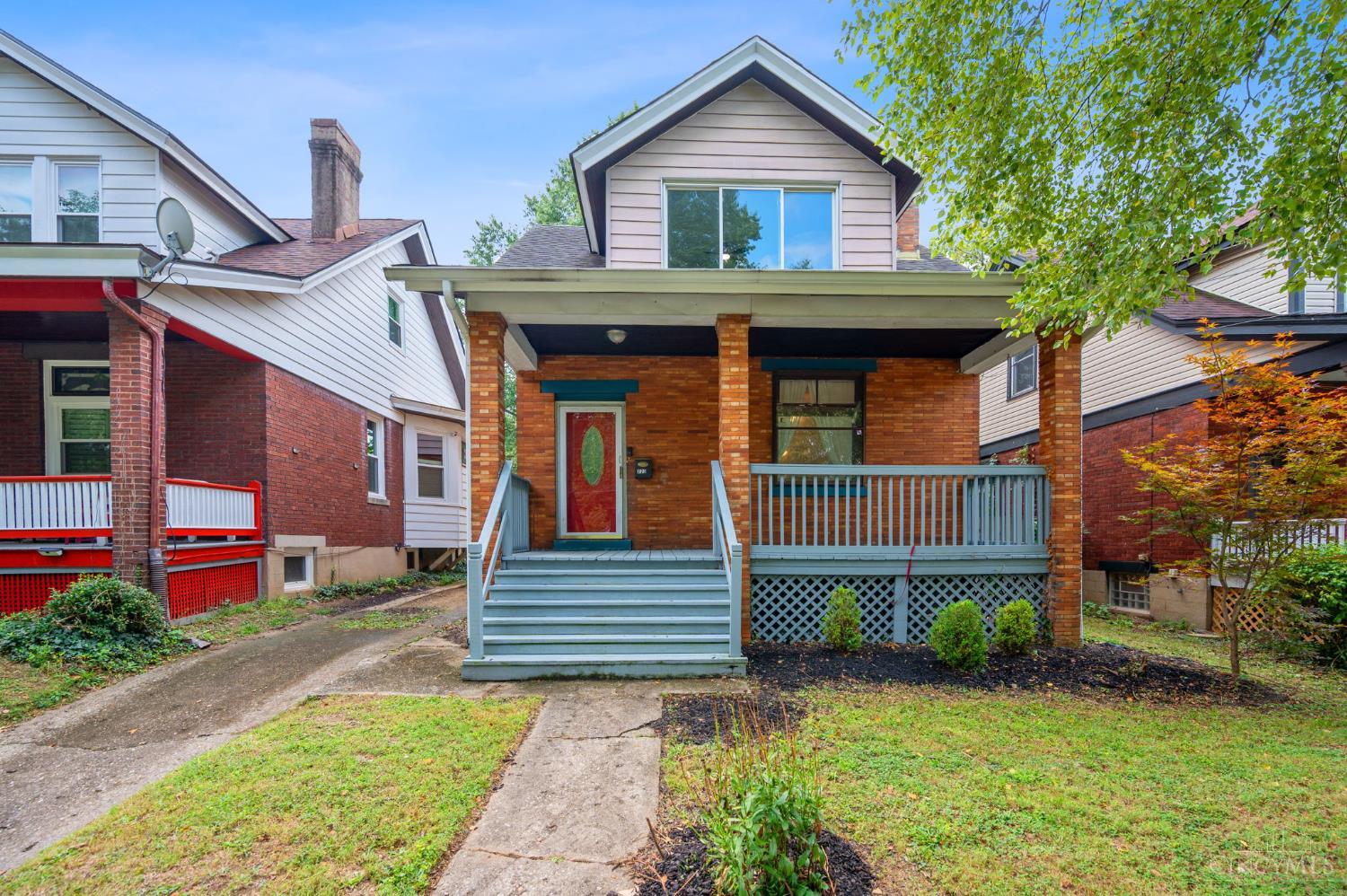 723 Hand Avenue