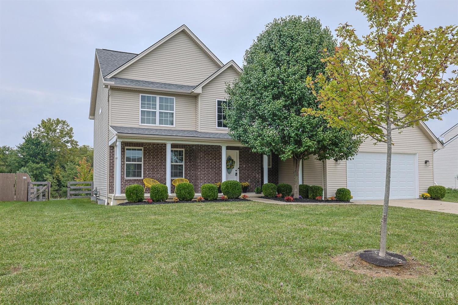 Photo 2 of Single family home for sale at 1544 Adams Ct, Batavia Twp, OH 45102 | MLS# 1890117 | Listing updated on 2026-09-29