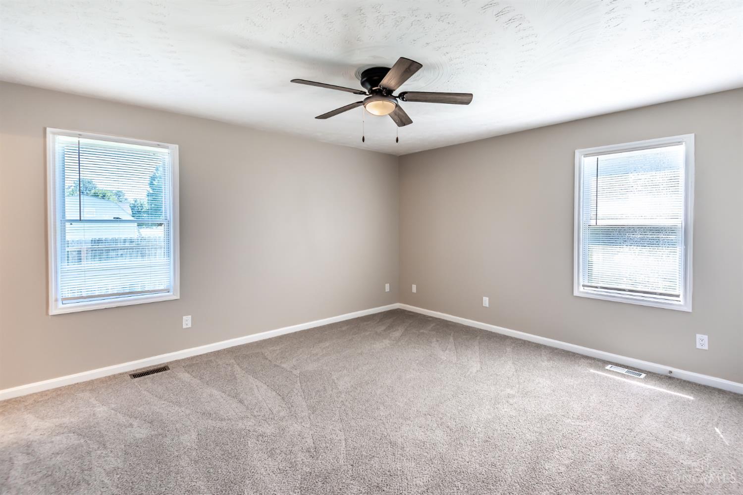 94 Fawn Lane, Blanchester, OH, 45107 — photo 13