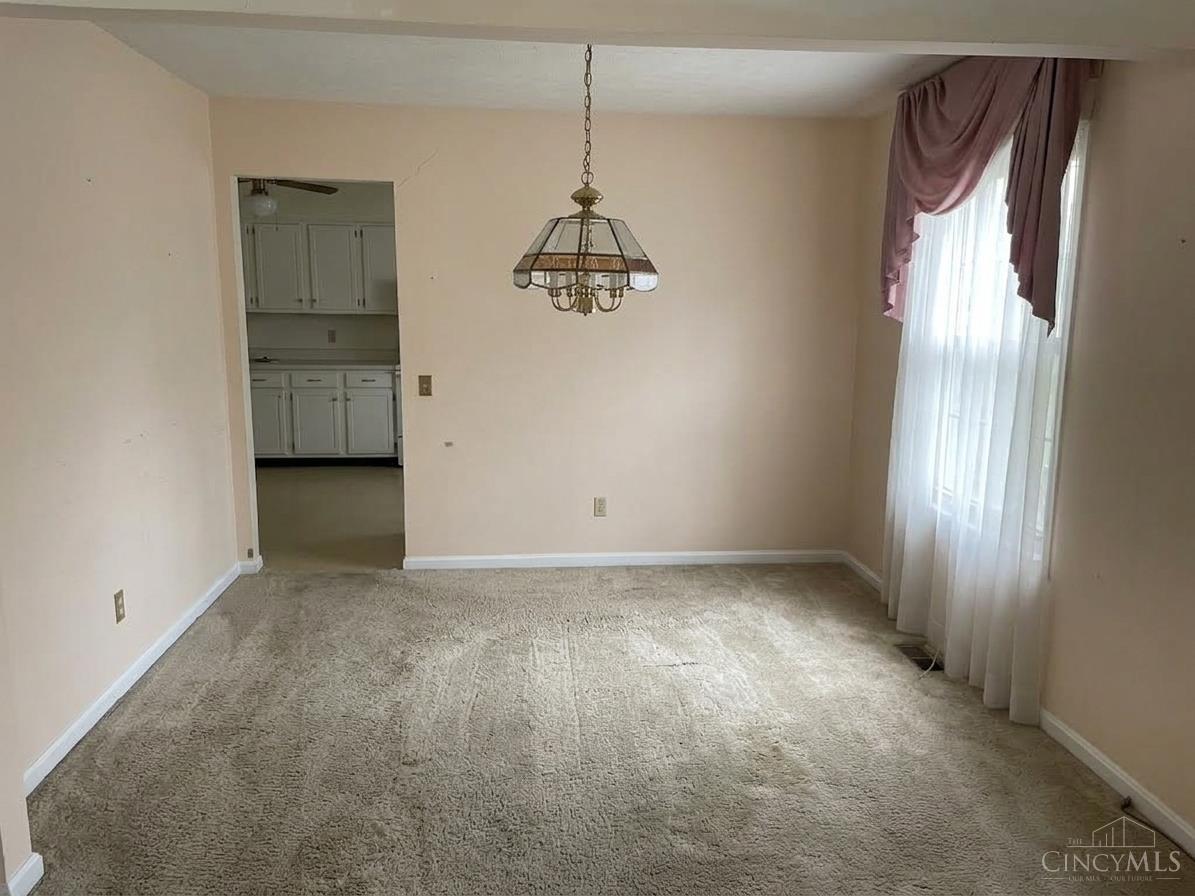 Photo 4 of Sale Pending at 6191 Ramblingridge Dr, Green Twp, OH 45247 | MLS# 1893126 | Listing updated on 2026-09-27