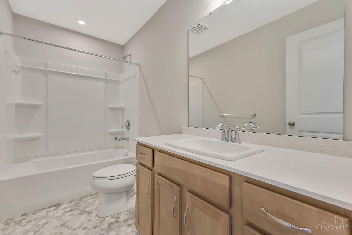 6781 Cork Dr, West Chester, OH, 45069 — photo 39