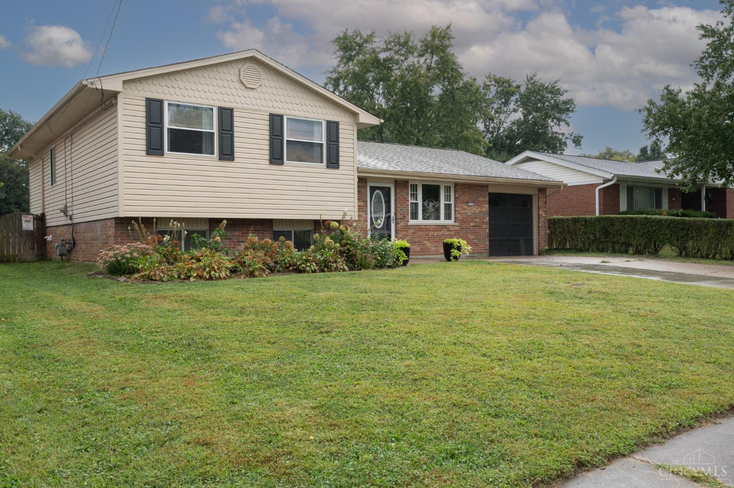 8965 Zoellner Road, Colerain Twp, OH, 45251 — photo 3