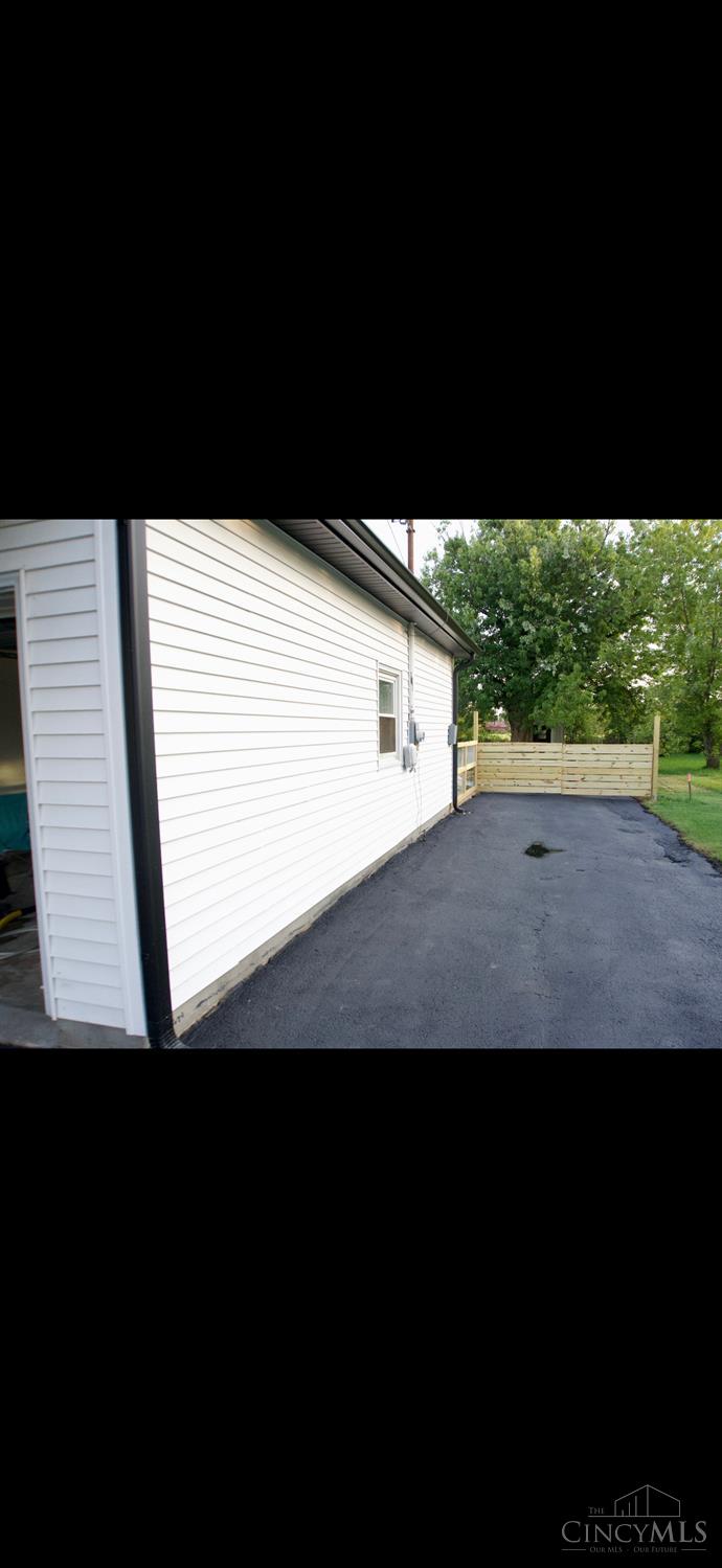 60 Maple Street, Mowrystown, OH, 45155 — photo 30