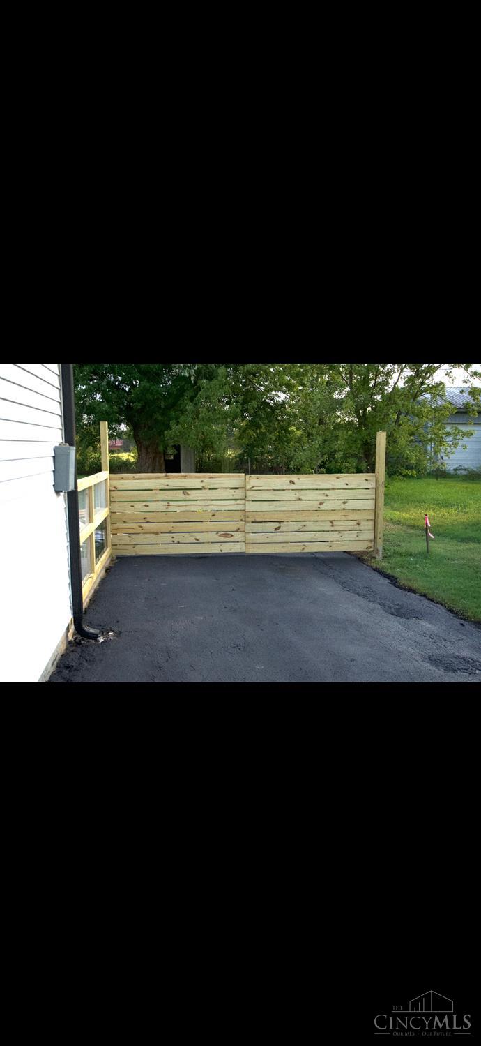 60 Maple Street, Mowrystown, OH, 45155 — photo 32