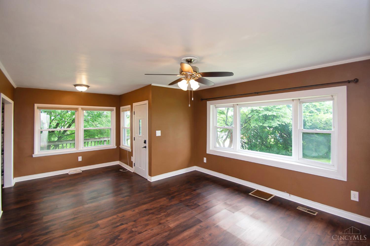 8141 Lesourdsville West Chester Road, West Chester, OH, 45069 — photo 9