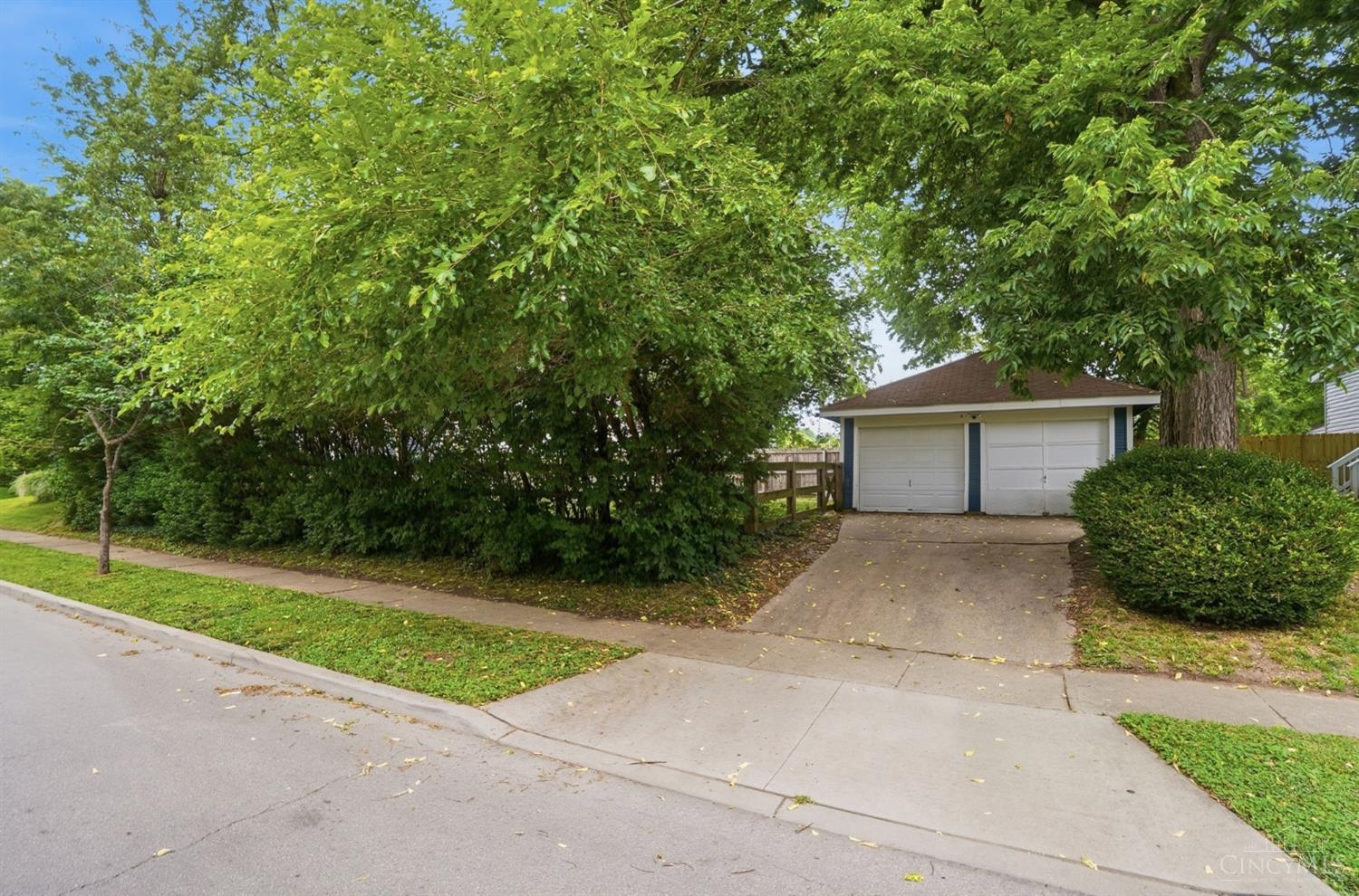 5300 Stewart Avenue, Cincinnati, OH, 45227 — photo 2