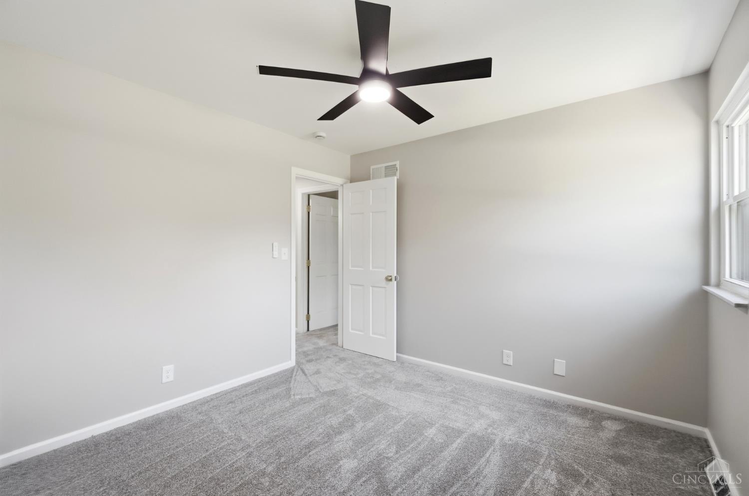 1212 Eagle Ridge Drive, Miami Twp, OH, 45150 — photo 19