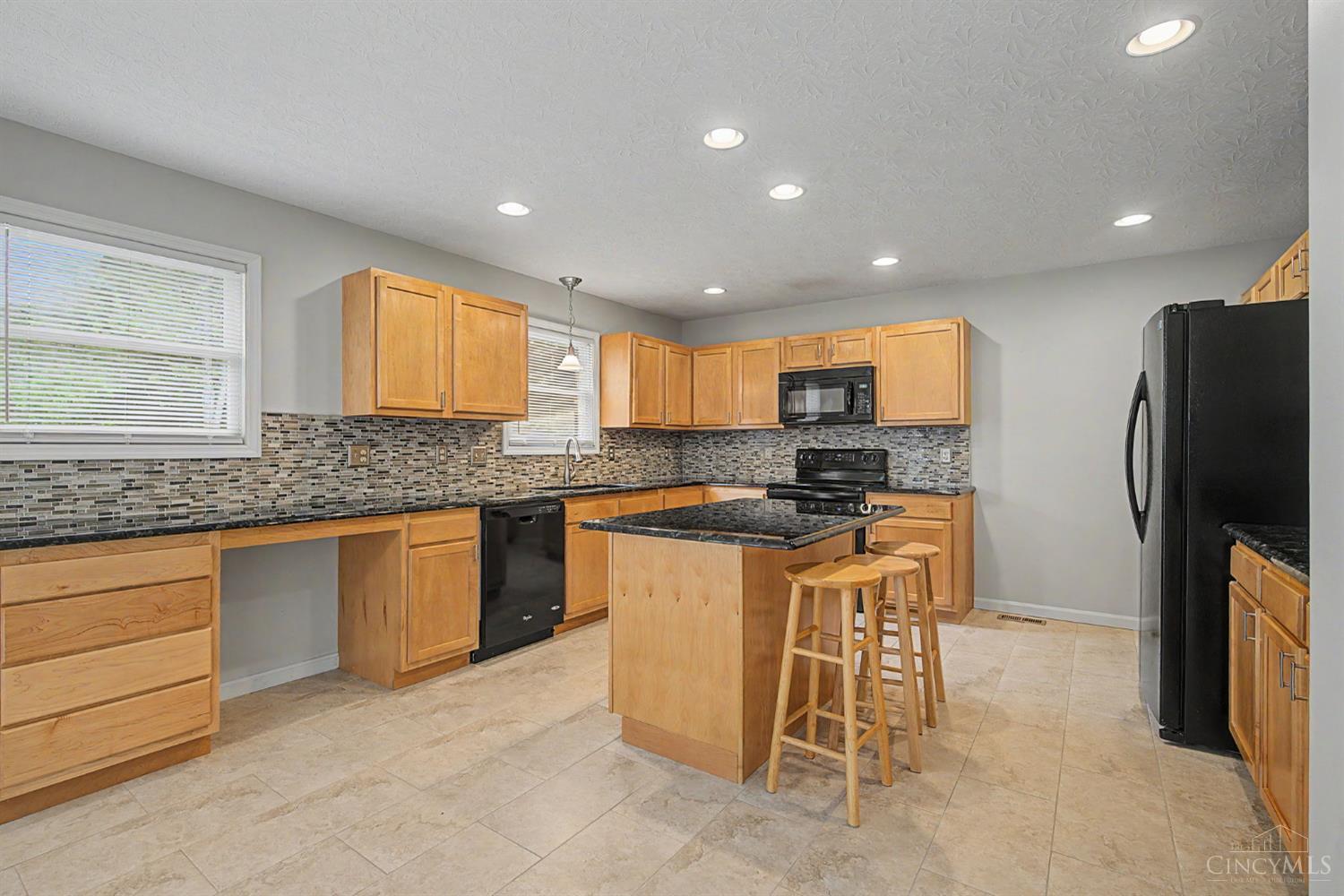 6770 Wesselman Road, Green Twp, OH, 45002 — photo 11