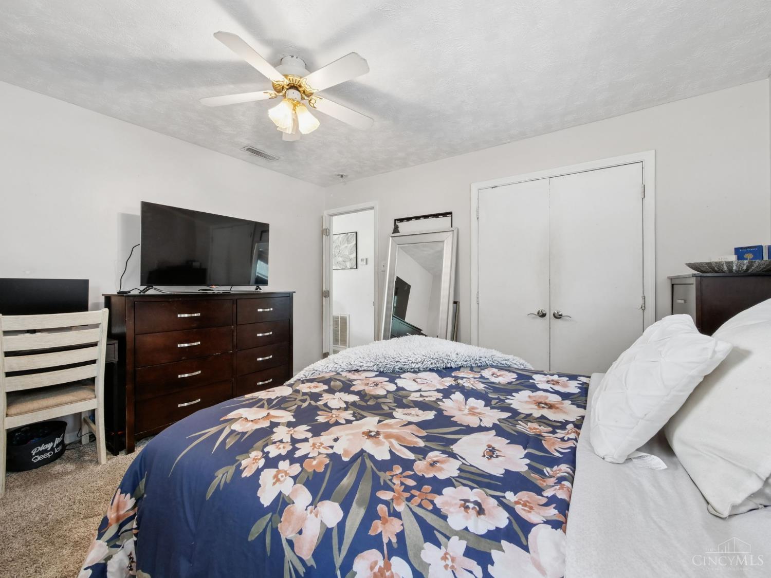 5705 Crabapple Way Drive, Miami Twp, OH, 45150 — photo 8