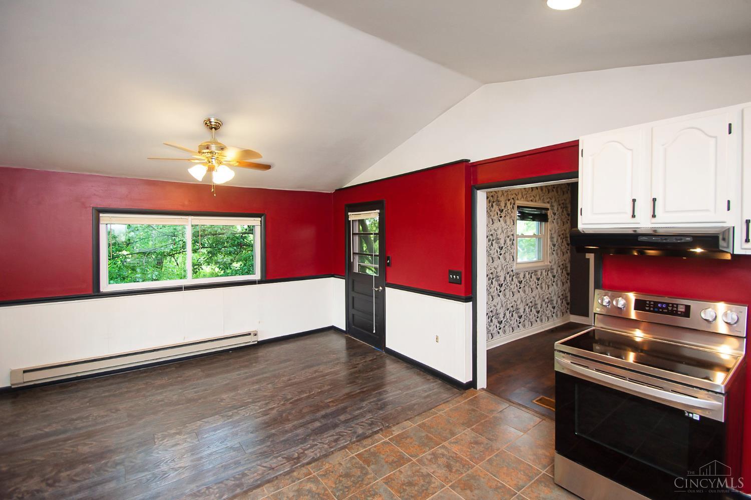 8141 Lesourdsville West Chester Road, West Chester, OH, 45069 — photo 18