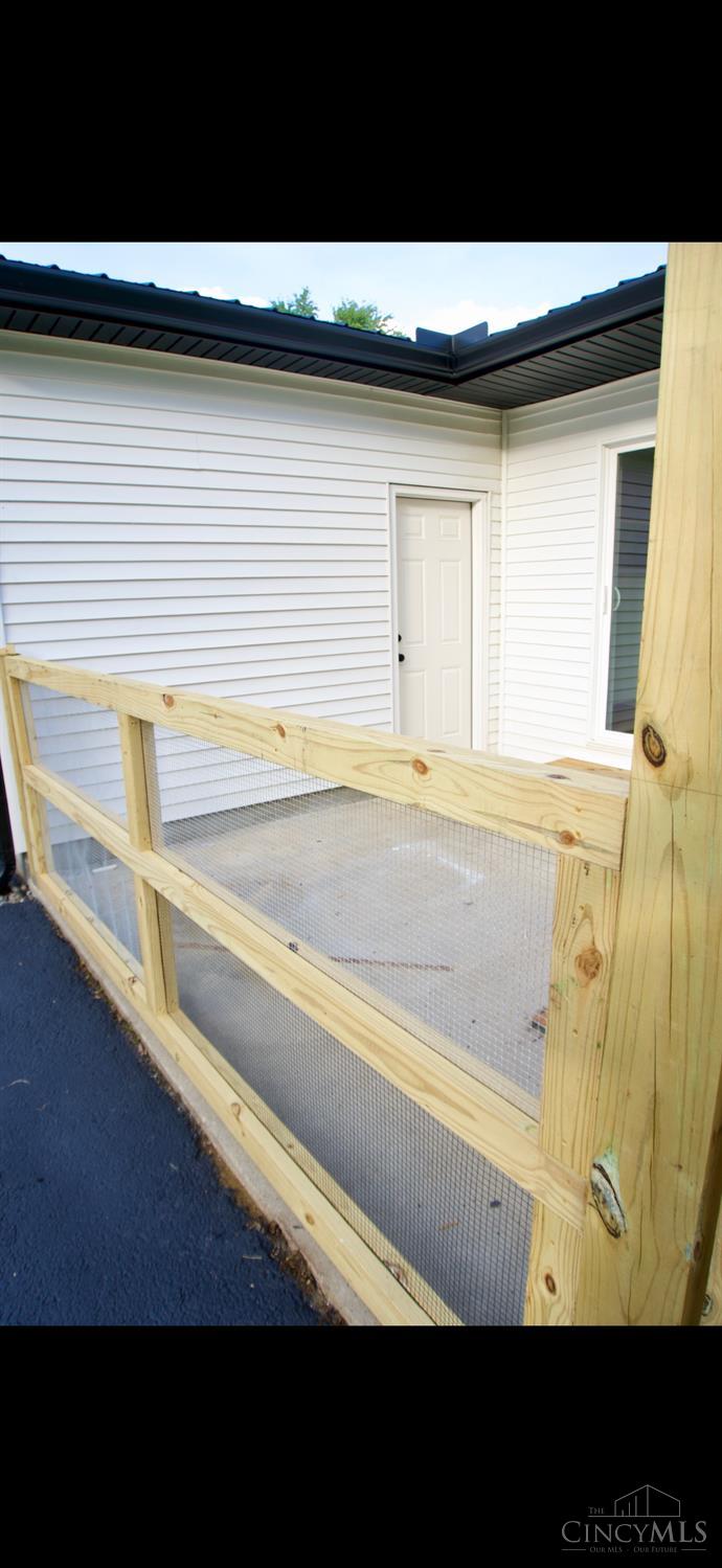 60 Maple Street, Mowrystown, OH, 45155 — photo 37