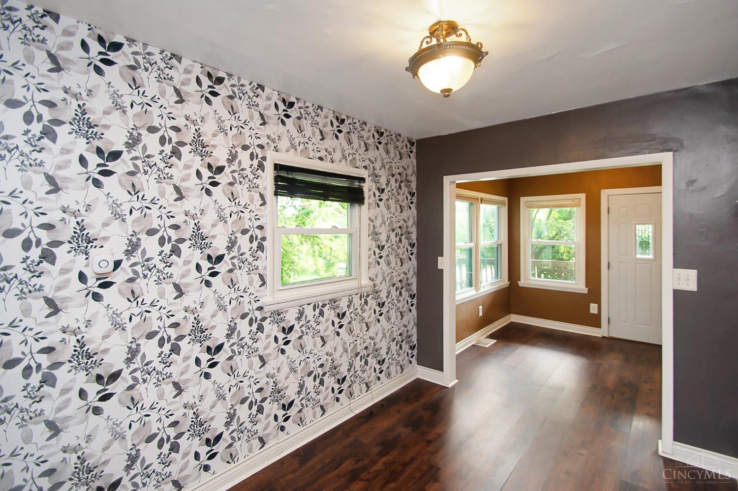 8141 Lesourdsville West Chester Road, West Chester, OH, 45069 — photo 13