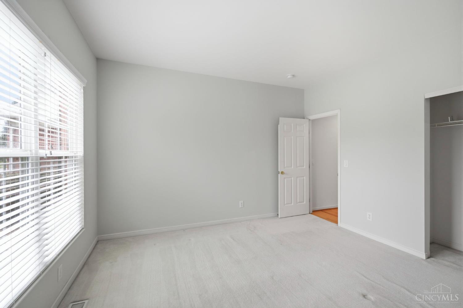 10187 Meadowknoll Drive, Symmes Twp, OH, 45140 — photo 40