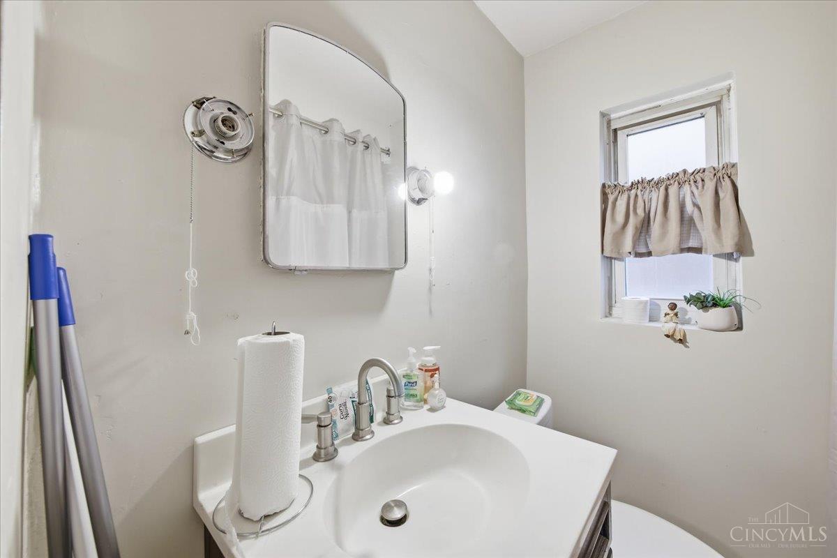 2282 Baltimore Avenue, Cincinnati, OH, 45225 — photo 16