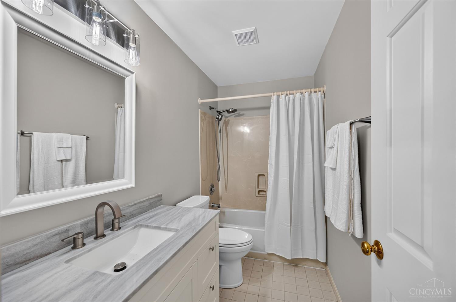 8851 Eagleridge Drive, West Chester, OH, 45069 — photo 33