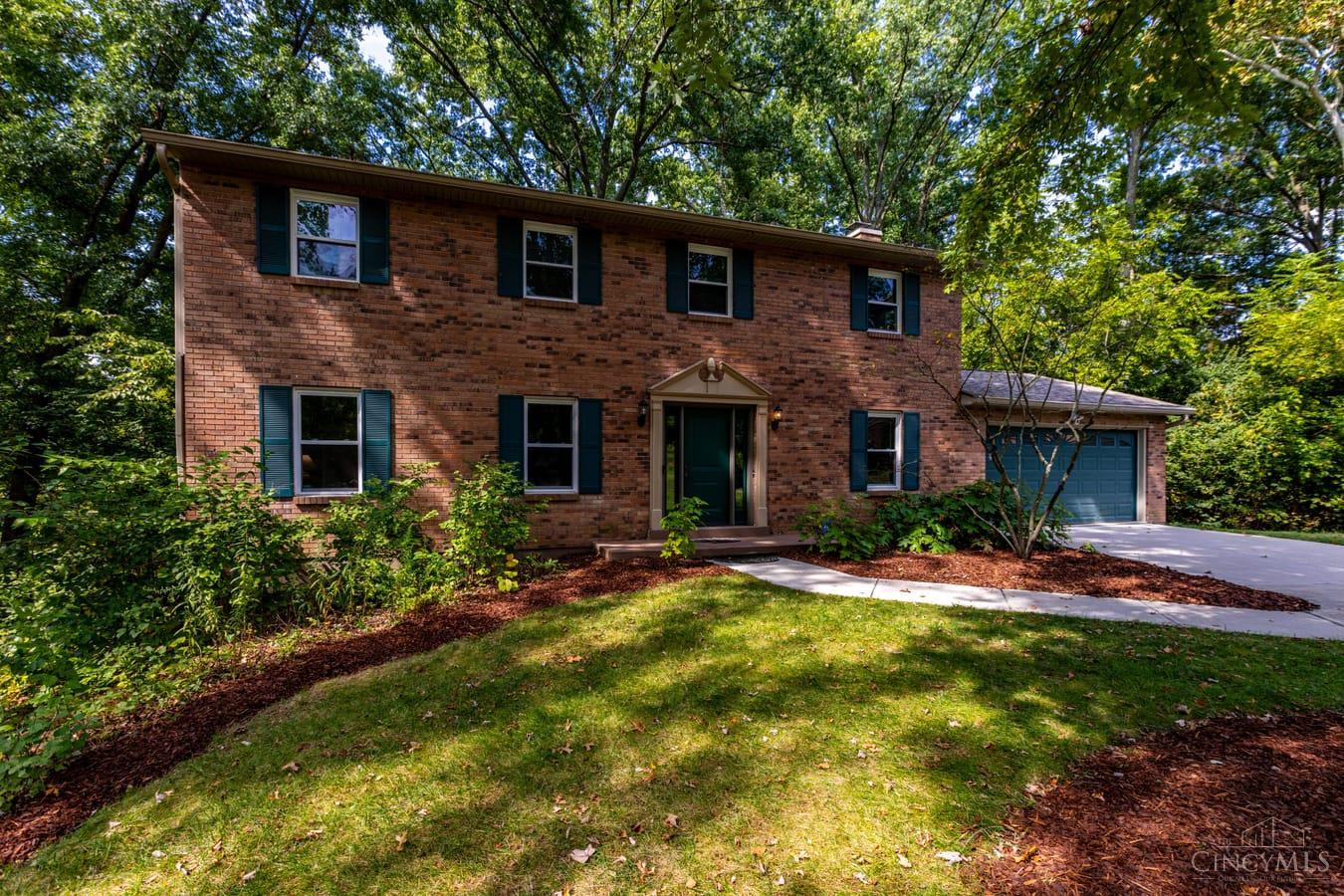 Photo 2 of Single family home for sale at 1660 Foxwood Trl, Miami Twp, OH 45140 | MLS# 1893701 | Listing updated on 2026-09-14