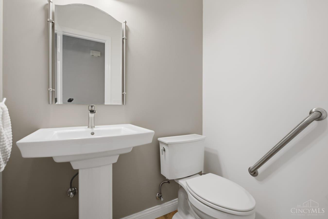 1660 Foxwood Trail, Miami Twp, OH, 45140 — photo 23