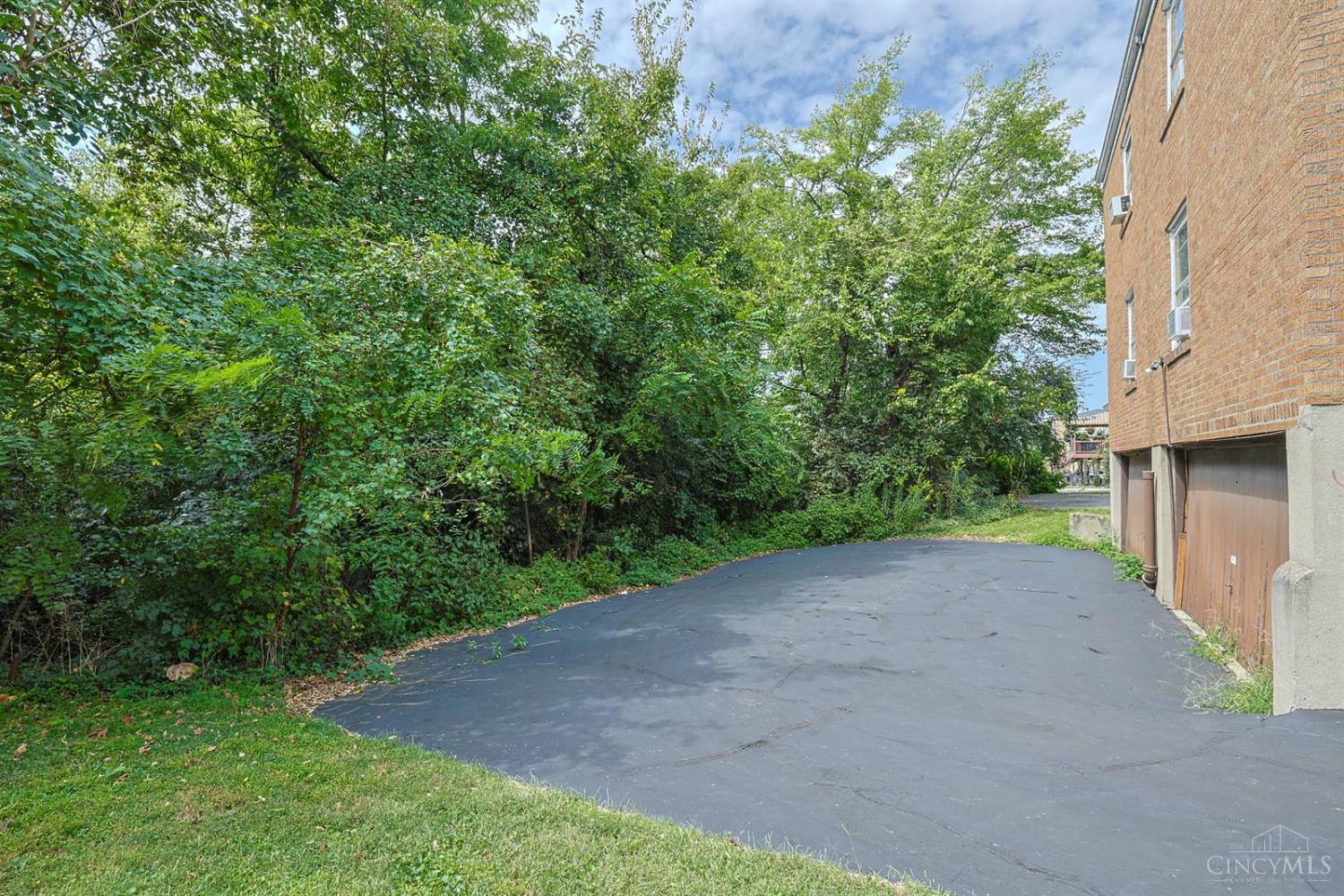 3097 Riddle View Lane, Cincinnati, OH, 45220 — photo 23