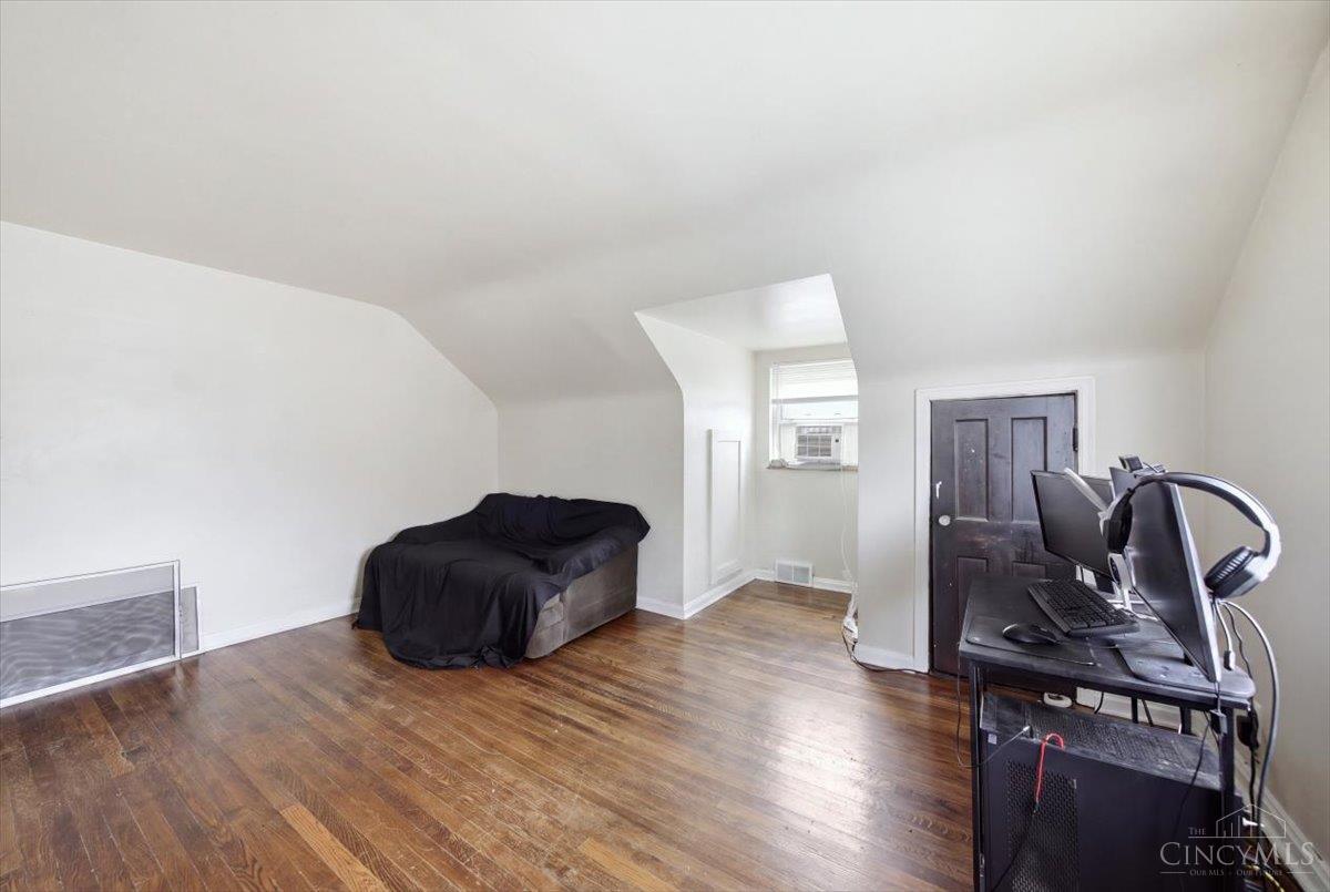 2282 Baltimore Avenue, Cincinnati, OH, 45225 — photo 22