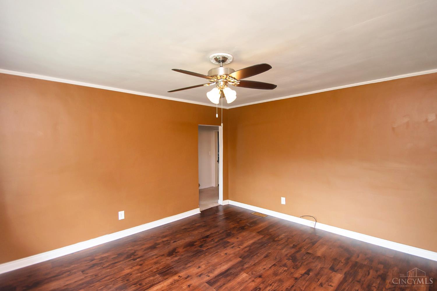 8141 Lesourdsville West Chester Road, West Chester, OH, 45069 — photo 10