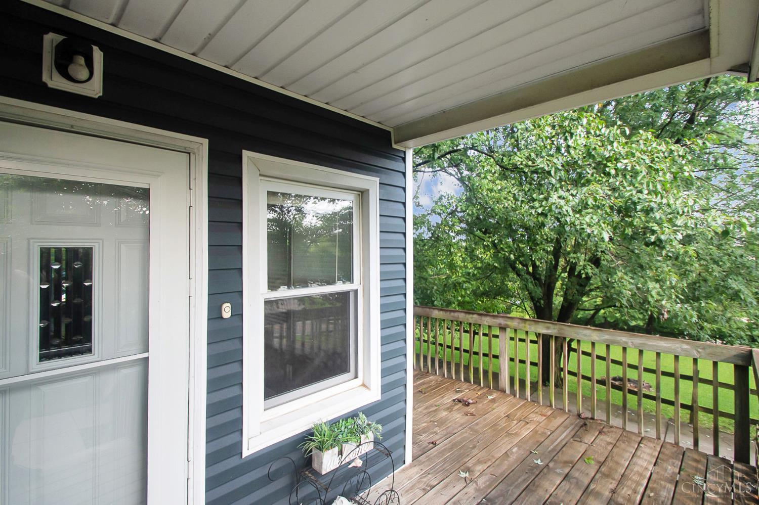 8141 Lesourdsville West Chester Road, West Chester, OH, 45069 — photo 2