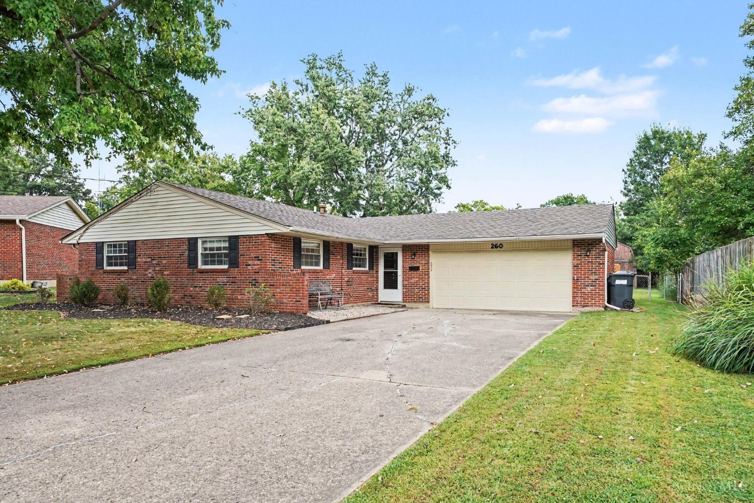 260 Sinclair Court, Loveland, OH, 45140 — photo 3