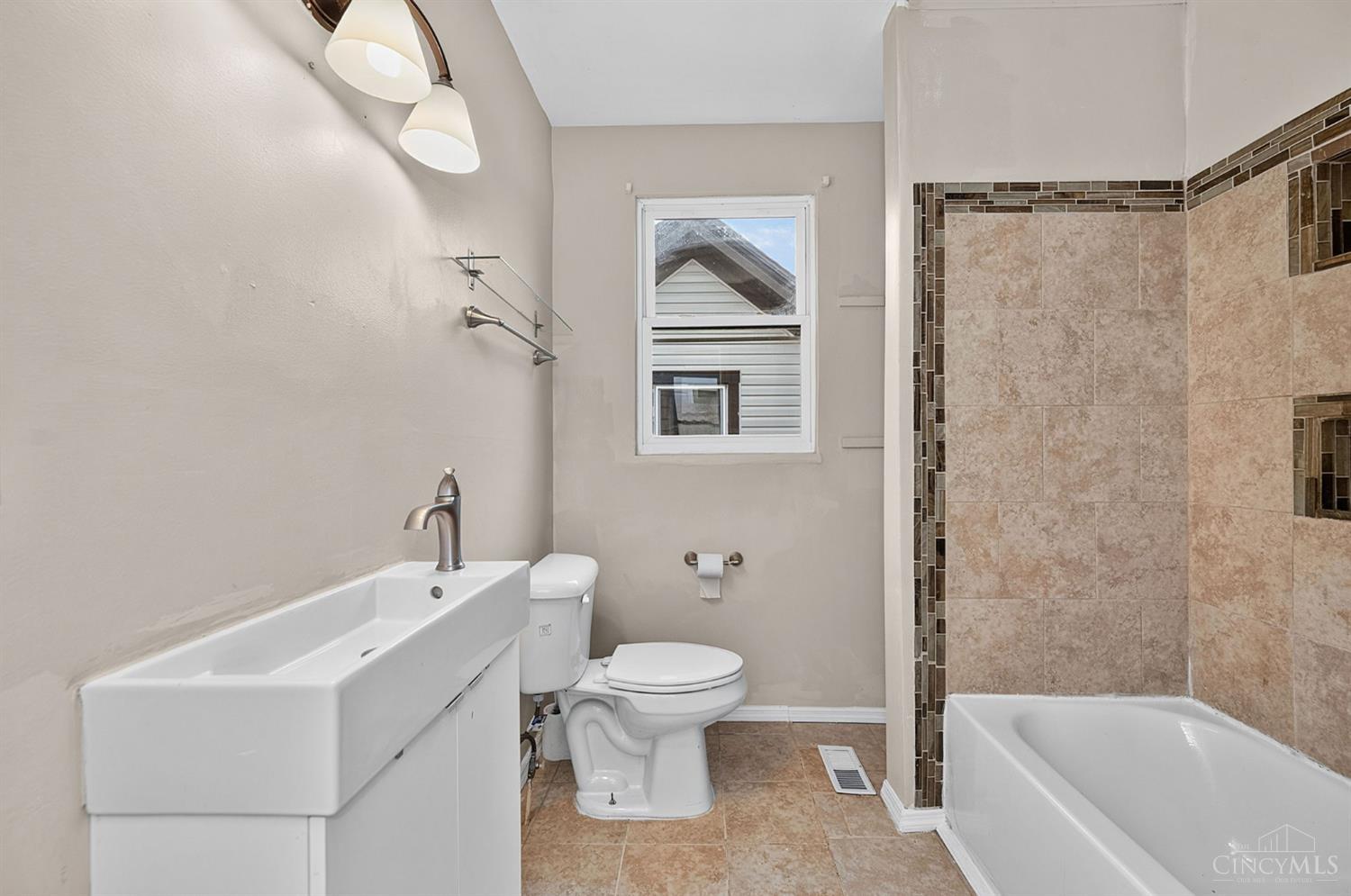 723 Hand Avenue, Cincinnati, OH, 45232 — photo 22