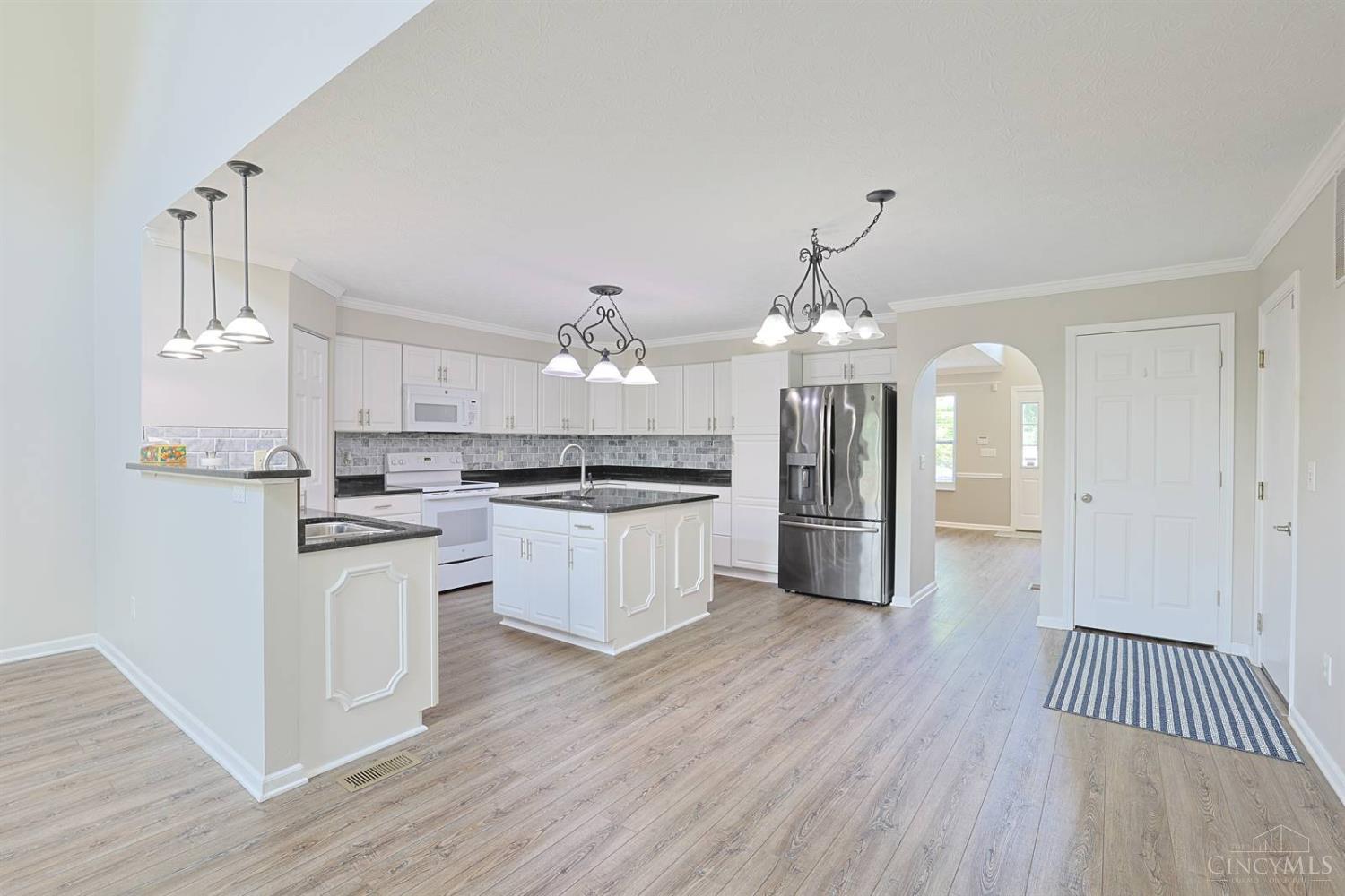 230 Meadowlark Lane, Monroe, OH, 45050 — photo 11