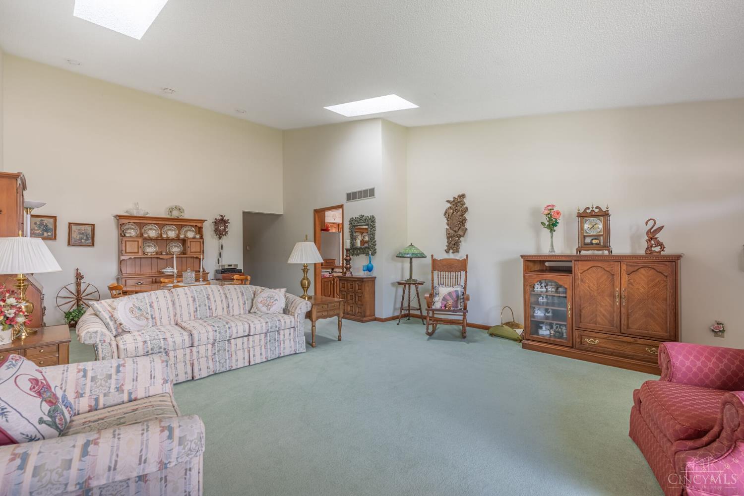 Photo 4 of Single family home for sale at 4812 Shannon, Middletown, OH 45042 | MLS# 1893735 | Listing updated on 2026-09-14