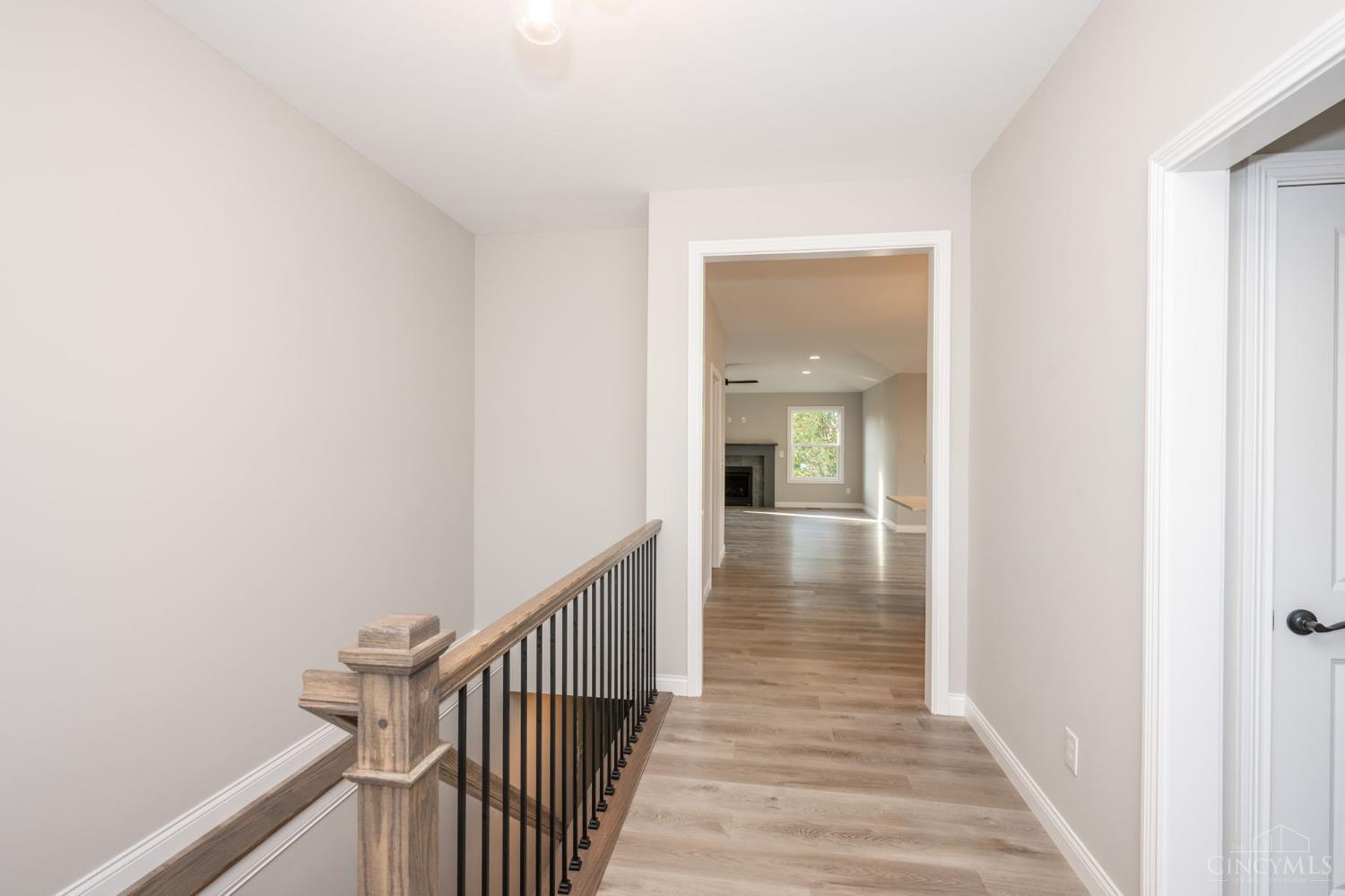 1319 Peregrine Way, Hamilton, OH, 45013 — photo 3