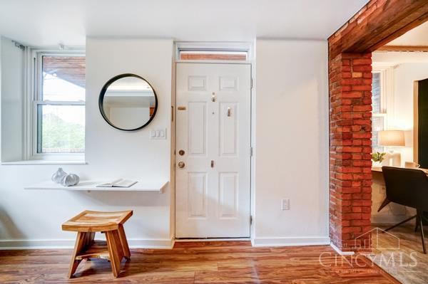 Listing Photo 4 - Condo for sale in building located at 413 Milton St, Cincinnati, OH 45202 - Unit #1
