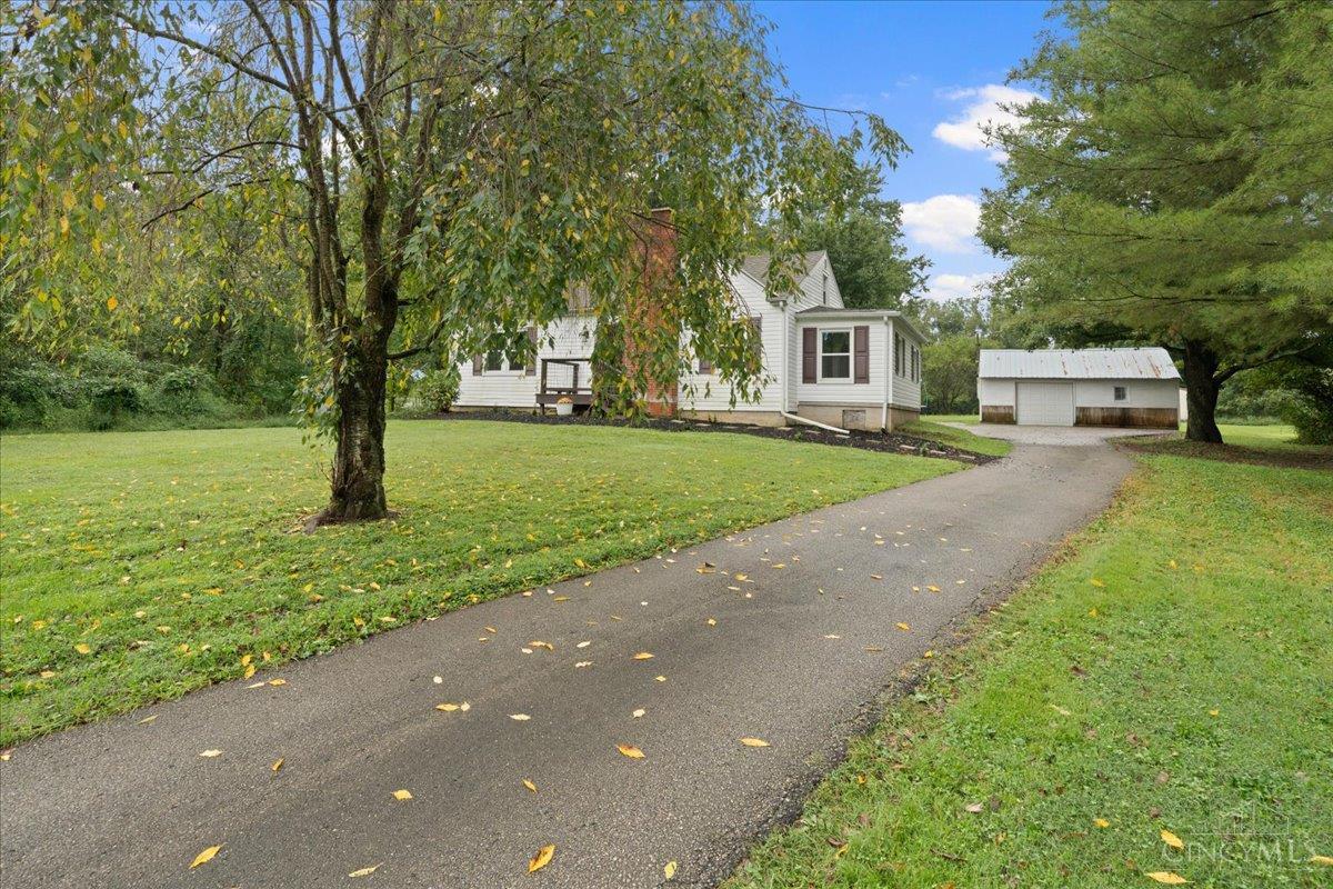Photo 2 of Single family home for sale at 2571 Williamsburg Bantam Rd, Tate Twp, OH 45106 | MLS# 1893743 | Listing updated on 2026-09-14