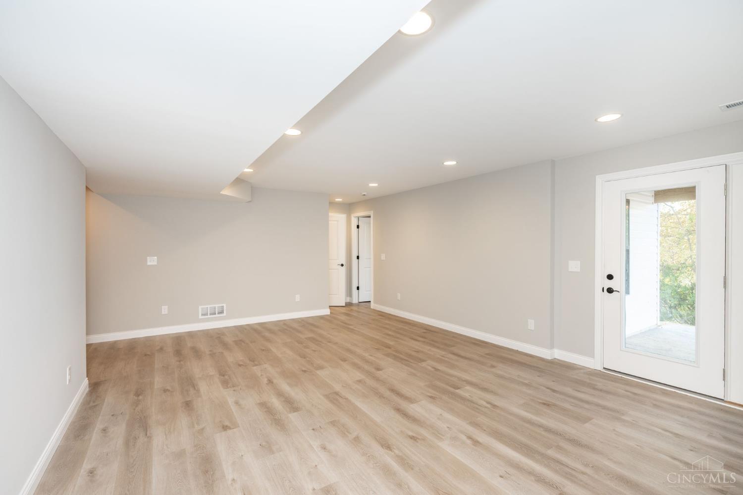 1319 Peregrine Way, Hamilton, OH, 45013 — photo 38