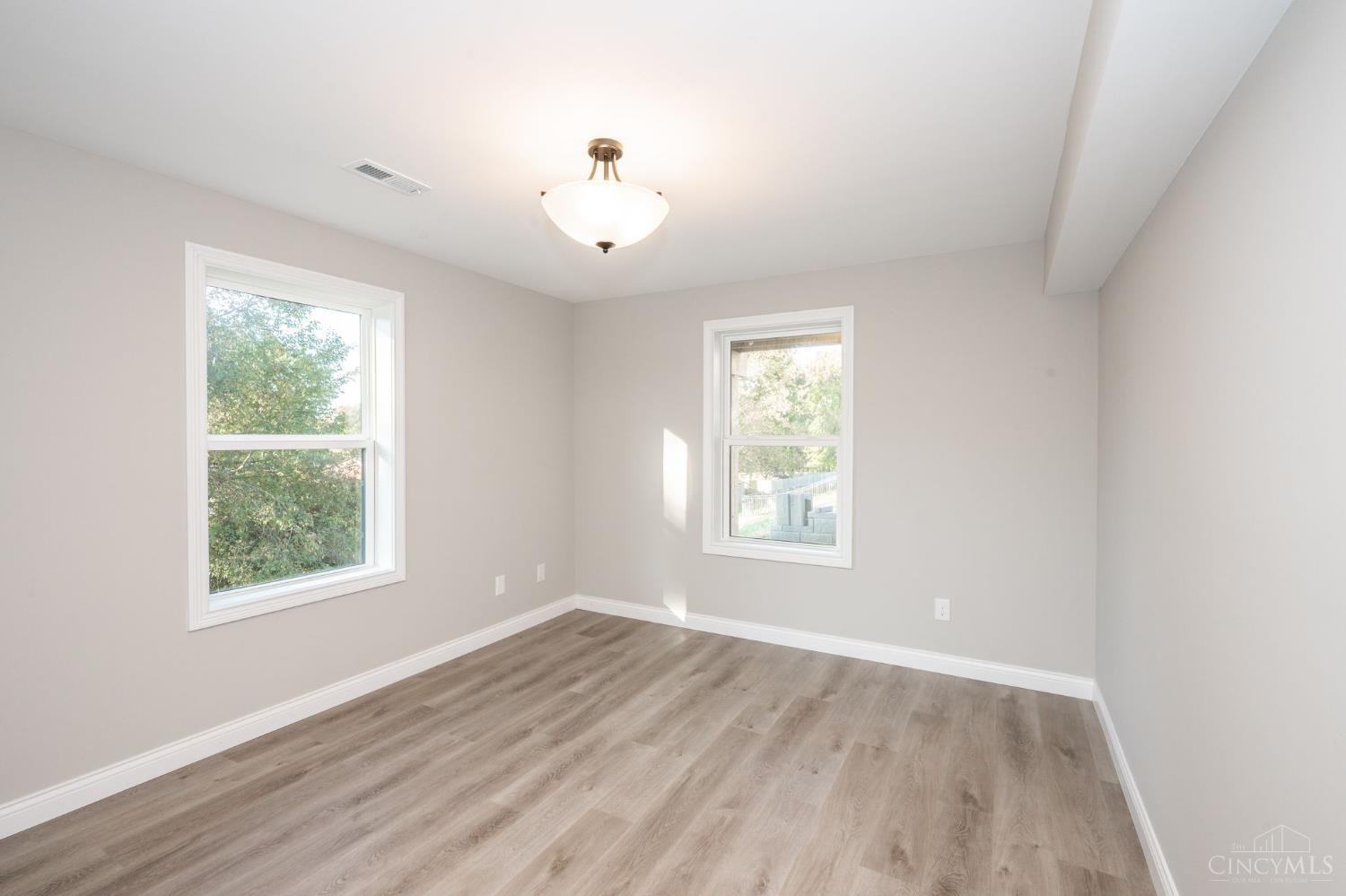 1319 Peregrine Way, Hamilton, OH, 45013 — photo 35