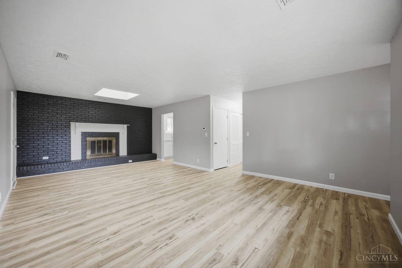 Photo 3 of Single family home for sale at 5480 Mississippi Dr, Fairfield, OH 45014 | MLS# 1893580 | Listing updated on 2026-09-14
