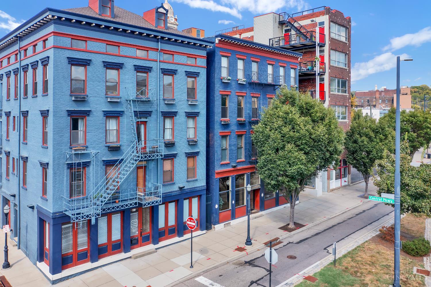 Condo for sale at 404 Reading Rd #401, Cincinnati, OH 45202 | MLS# 1893784