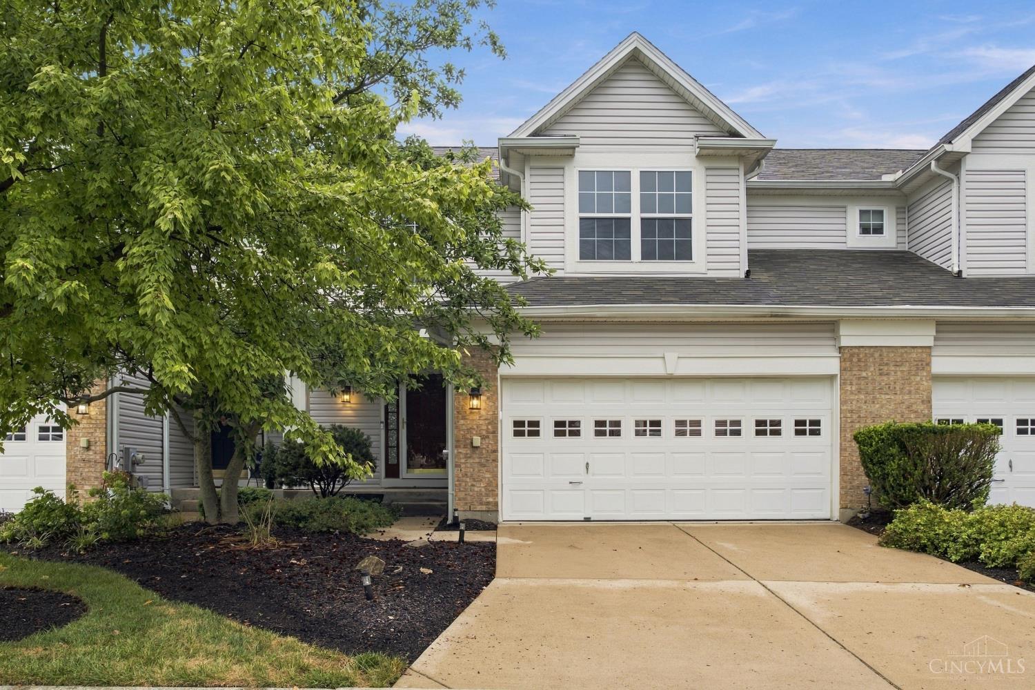 Single family home for sale at 6572 Eagle View Dr, Mason, OH 45040 | MLS# 1893732