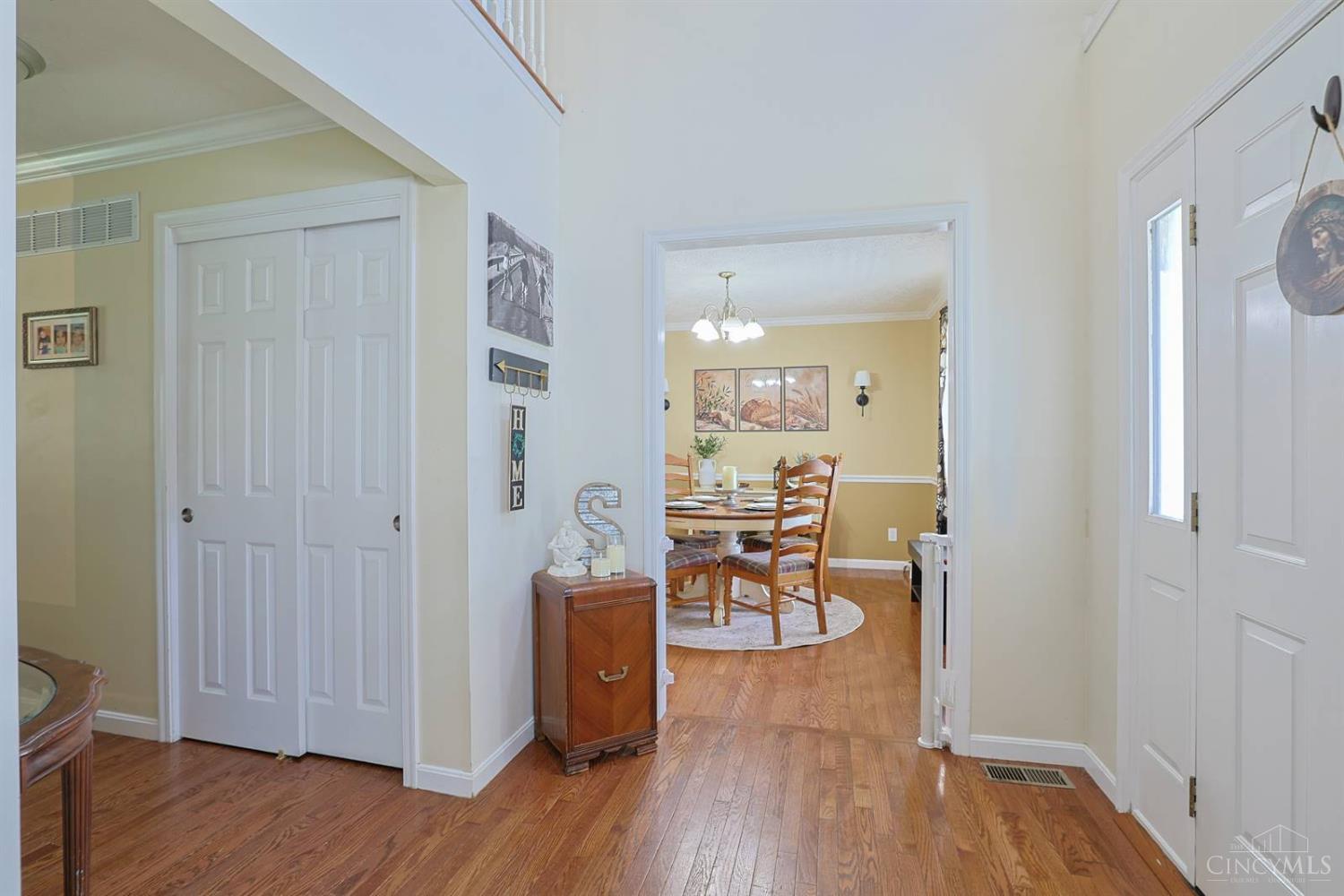 1147 Stableview Circle, Hamilton Twp, OH, 45039 — photo 6