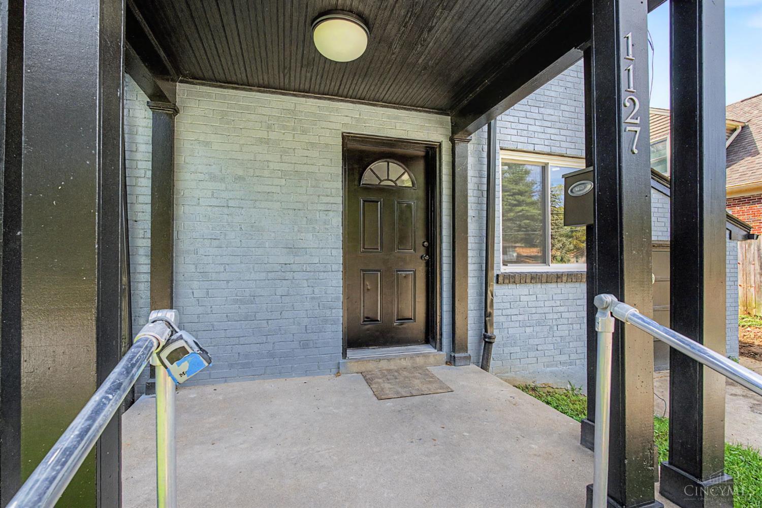 1127 Cedar Avenue, Cincinnati, OH, 45244 — photo 8