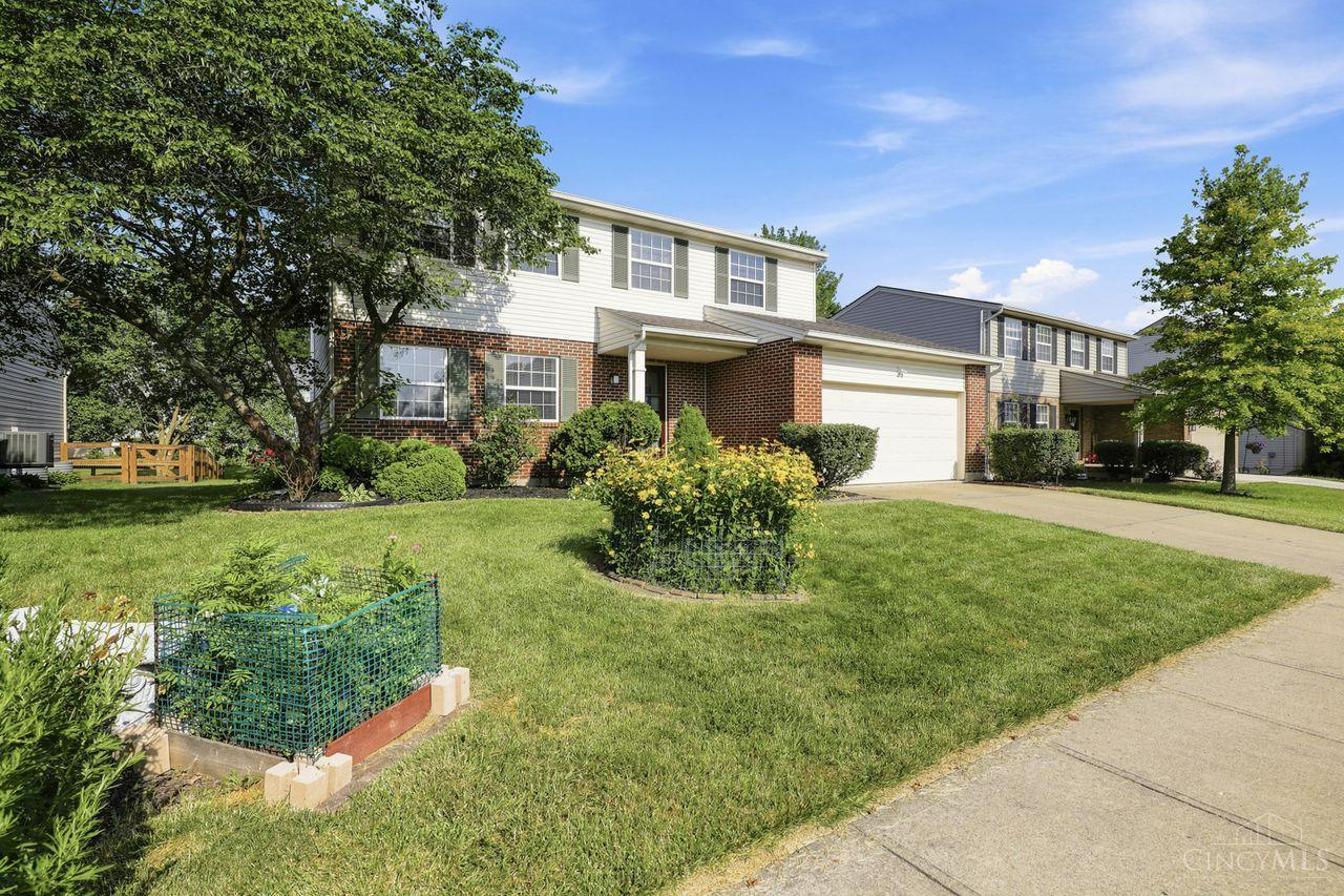 Photo 2 of Single family home for sale at 8031 Simpson Crk Way, Mason, OH 45040 | MLS# 1893803 | Listing updated on 2026-09-14