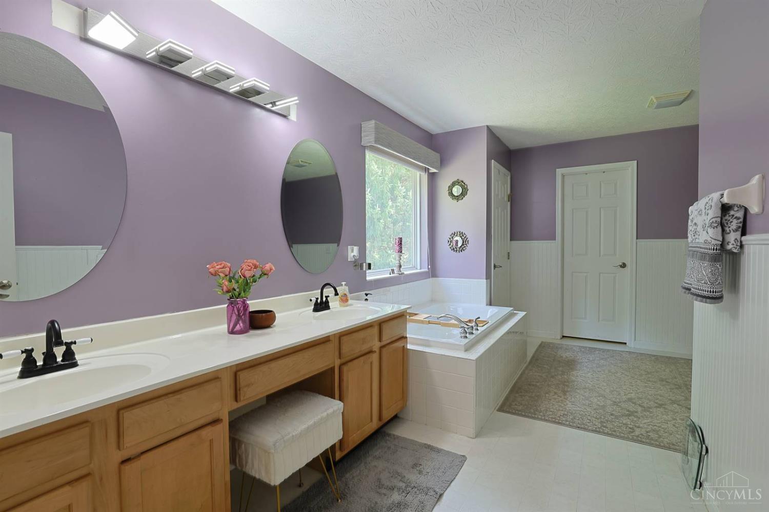 1147 Stableview Circle, Hamilton Twp, OH, 45039 — photo 22