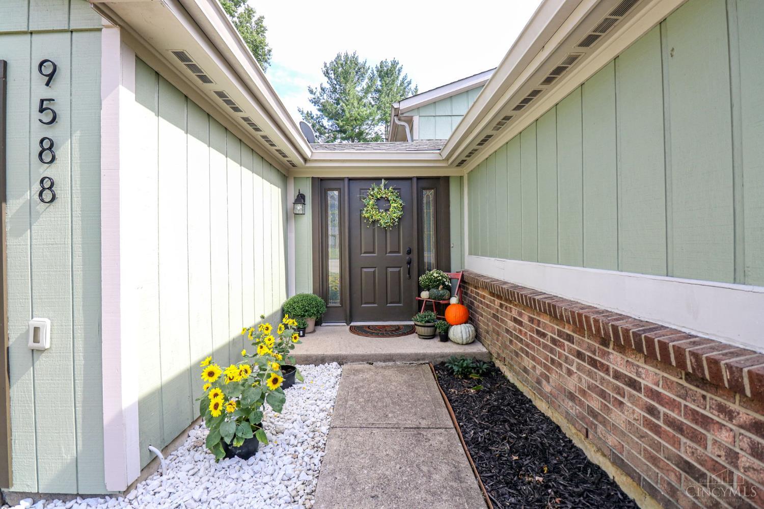 Photo 3 of Single family home for sale at 9588 Whippoorwill Ln, Deerfield Twp., OH 45040 | MLS# 1893836 | Listing updated on 2026-10-03